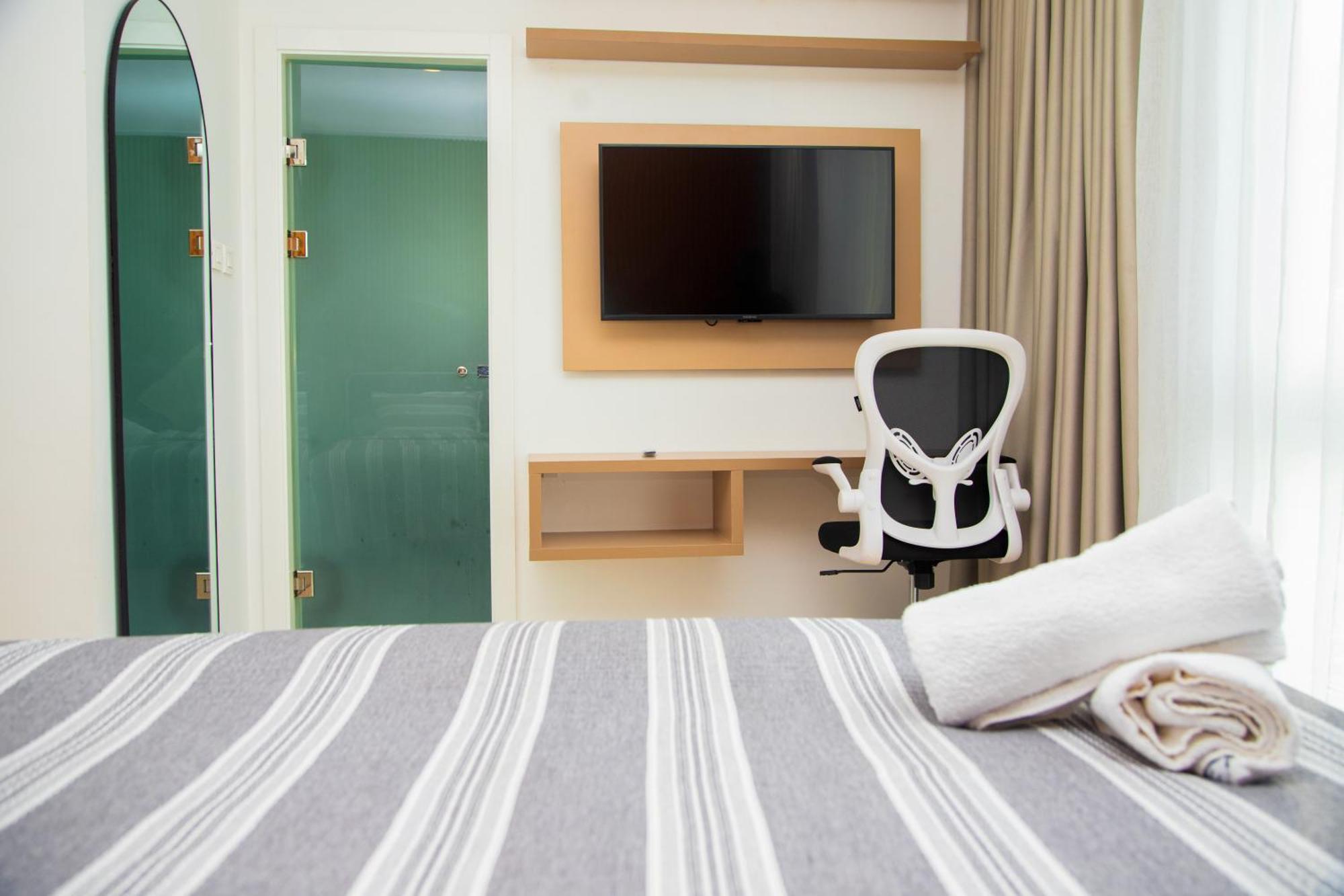 The Pavilion 1Bdr Luxury Apt Accra Esterno foto