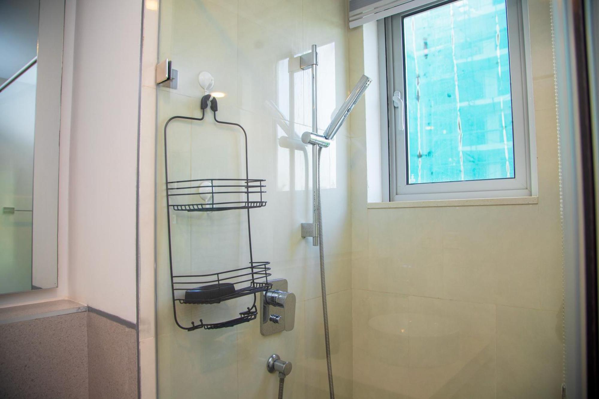The Pavilion 1Bdr Luxury Apt Accra Esterno foto