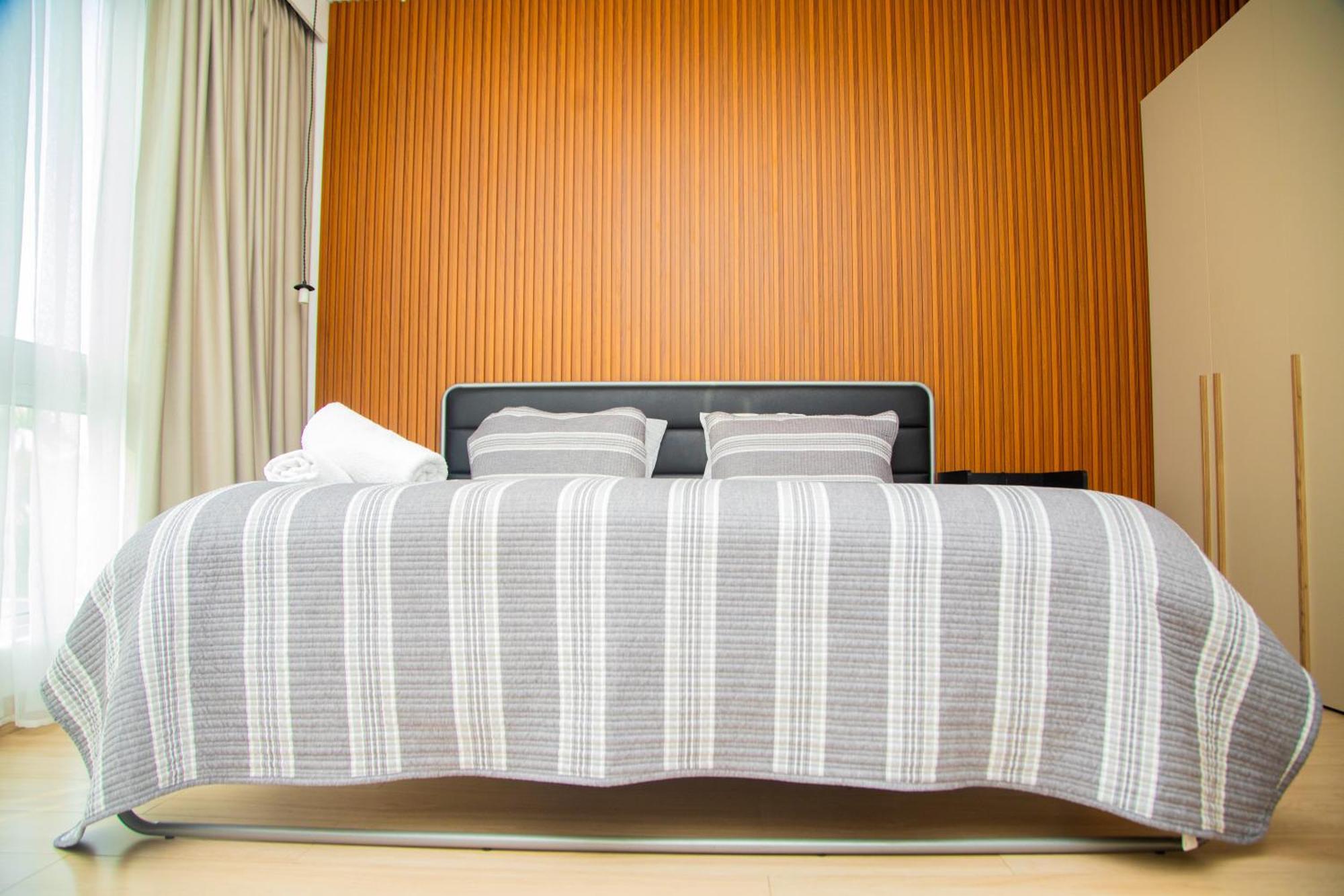 The Pavilion 1Bdr Luxury Apt Accra Esterno foto